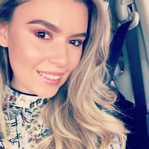 Meet your Posher, Tassia